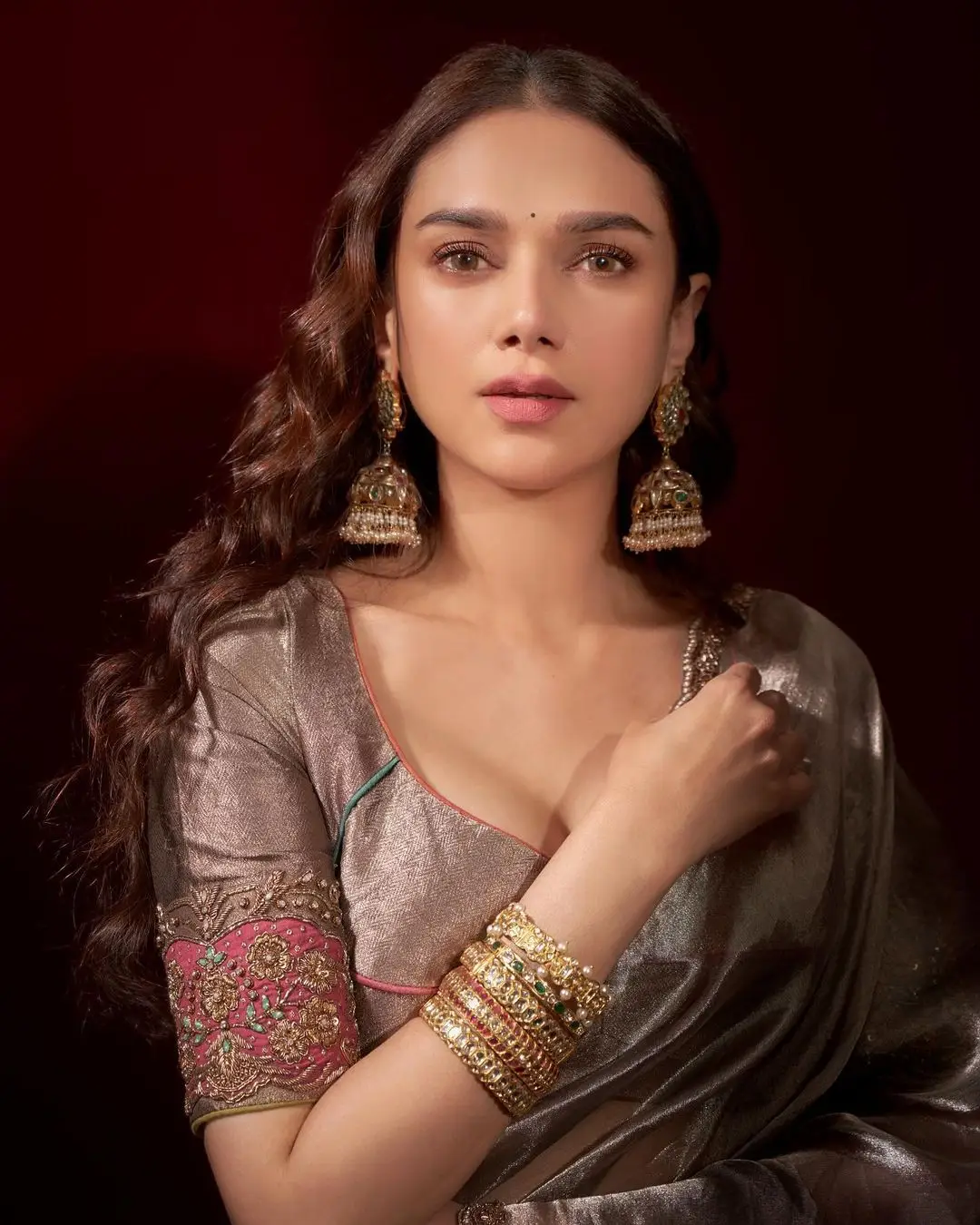 Bollywood Actress Aditi Rao Hydari In Grey Color Saree